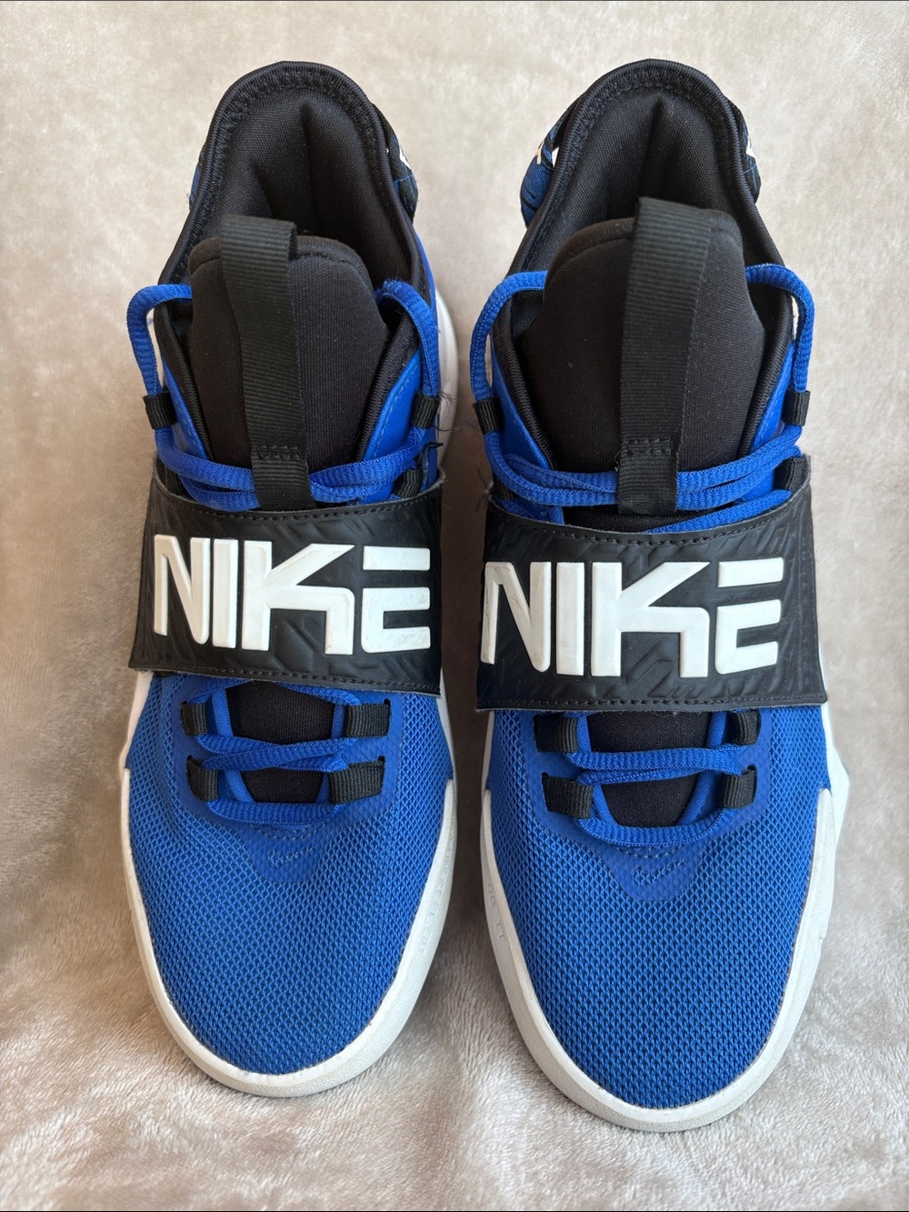 Nike Kids Royal Blue and Black Strap Sneakers
